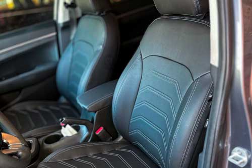 Чехлы на Hyundai Elantra AD (Хендай Елантра АД) из экокожи