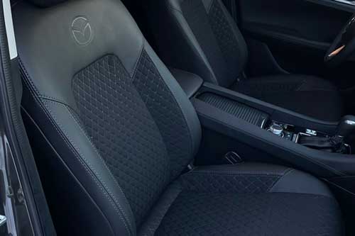 Чехлы на Mazda 6 GJ (Мазда 6) из экокожи и ткани