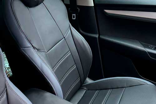 Чехлы на Skoda Karoq Ambition (Шкода Карок Амбишн) из экокожи