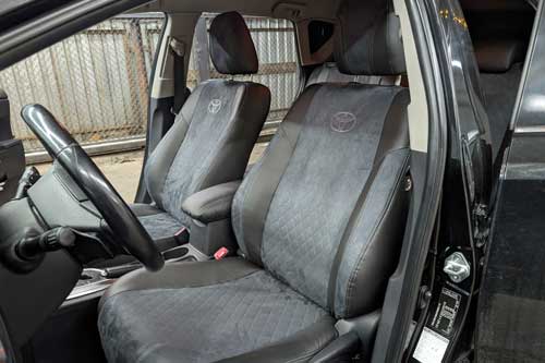 Чехлы на Toyota Auris II из экокожи и польской алькантары EL2020R