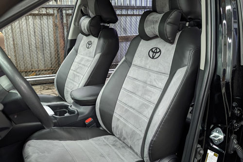 Чехлы на Toyota RAV4 XA50 (Тайота РАВ4) из экокожи и антары ELA2020P