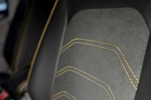 Чехлы на Volkswagen NMS (Фольксваген НМС) из экокожи и алькантары