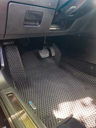 3D EVA коврики на Volkswagen Passat B8 (Фольксваген Пассат Б8) с бортами до 5 см черные