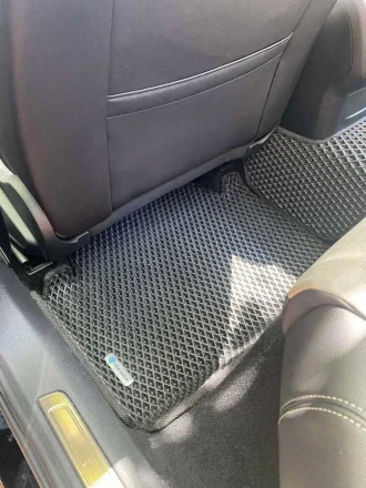 3D EVA коврики на Volkswagen Passat B8 (Фольксваген Пассат Б8) с бортами до 5 см черные