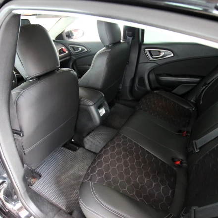 Чехлы на Chrysler 200 II (Крайслер 200 2) из экокожи и антары VE