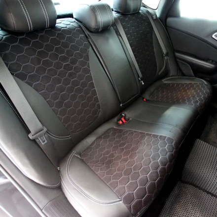 Чехлы на Chrysler 200 II (Крайслер 200 2) из экокожи и антары VE