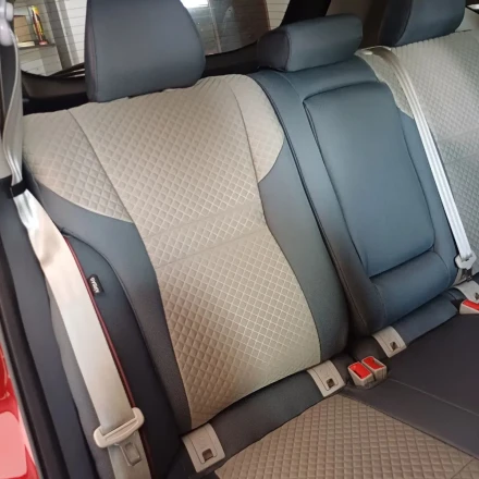 Чехлы на Nissan Rogue T33 из гобелена с тиснением