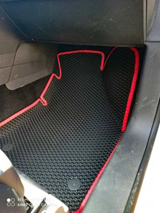 3D EVA коврики на Volkswagen Touran I (Фольксваген Туран 1) с бортами до 5 см черно-красные