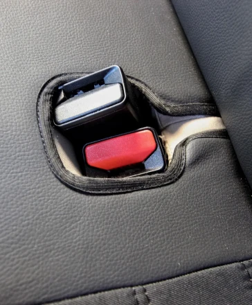 Чехлы на Renault Duster I (Рено Дастер) из экокожи и ткани ECl2020