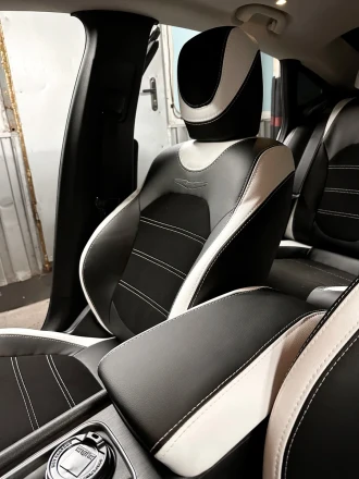 Чехлы на Chrysler 200 II (Крайслер 200 2 пок.) из экокожи и польськой алькантри Comfort Plus 2