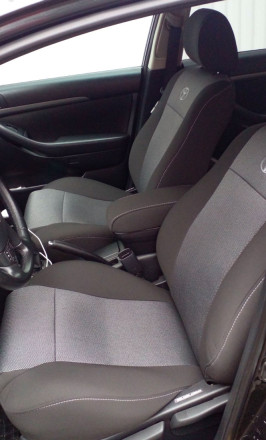 Чехлы на Toyota Avensis (T250) из ткани
