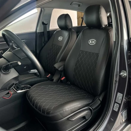 Чехлы на KIA Rio X IV из экокожи и ткани ECl
