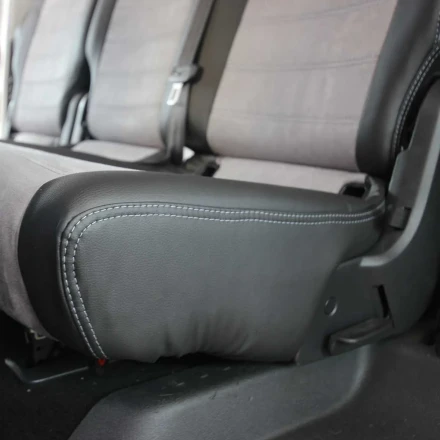 Чехлы на Volkswagen Caddy 7 мест из экокожи и антары ELA2020P