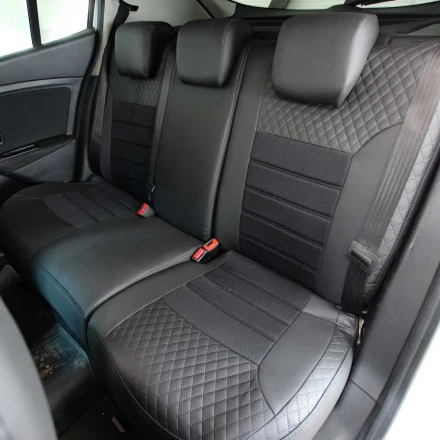 Чехлы на Renault Megane III из экокожи и ткани Vip Elite 2020