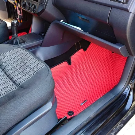 3D EVA коврики на Volkswagen Polo IV (Фольксваген Поло 4) с бортами до 5 см красно-черные