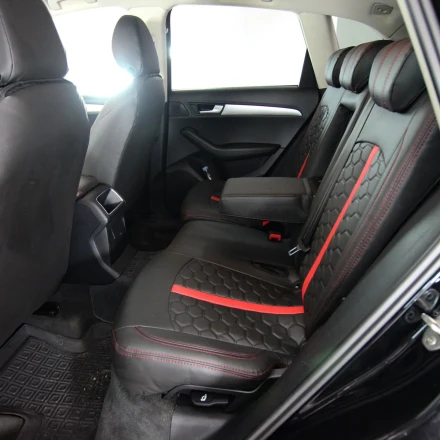 Чехлы модельные на Audi Q5 8R из экокожи ES