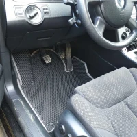 3D EVA коврики на Volkswagen Passat B6 (Фольксваген Пассат Б6) с бортами до 5 см черно-серые 3D EVA коврики на Volkswagen Passat B6 (Фольксваген Пассат Б6) с бортами до 5 см черно-серые