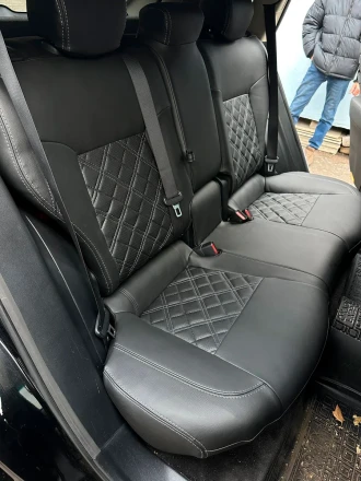 Чехлы на Infiniti QX70 (Инфинити КуИкс70) из экокожи Comfort 3