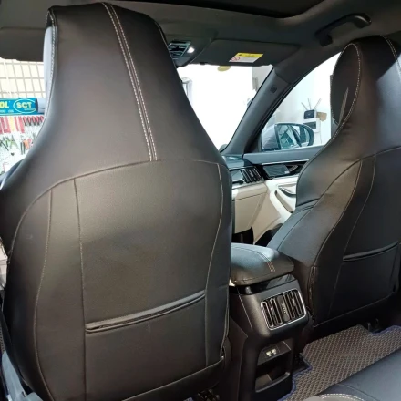 Чехлы на BYD Song Plus из экокожи и итальянской алькантары