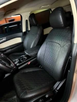 Чехлы на Ford Edge II (Форд Эдж 2) из экокожи с прострочкой соты Sport 3