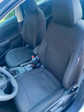 Чехлы на Skoda Kamiq Active (Шкода Камик Актив) из гобелена черные