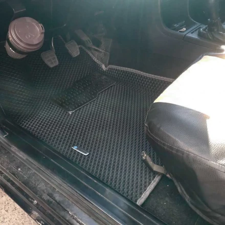 3D EVA коврики на Volkswagen Passat B3 (Фольксваген Пассат Б3) с бортами до 5 см черно-серые