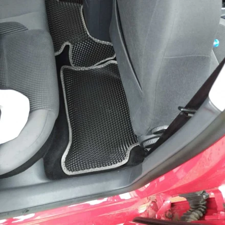 3D EVA коврики на Volkswagen Golf V (Фольксваген Гольф 5) с бортами до 5 см соты