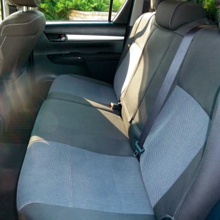 Чехлы на Toyota Hilux VIII (Тойота Хайлюкс 8) из ткани