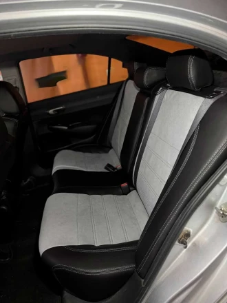 Чехлы на Honda Civic VIII (Хонда Цивик 8) из экокожи и польской алькантары Sport 3
