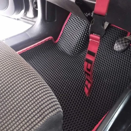 3D EVA коврики на Volkswagen Golf IV (Фольксваген Гольф 4) с бортами до 5 см соты