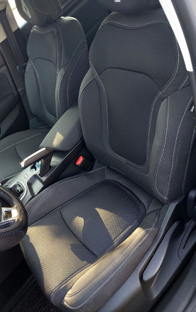 Чехлы на Renault Megane IV (Рено Меган 4) из гобелена