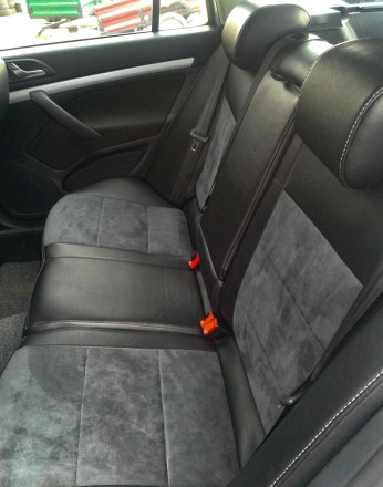 Чехлы Skoda Octavia A5 (Шкода Октавия А5) из алькантары и экокожи