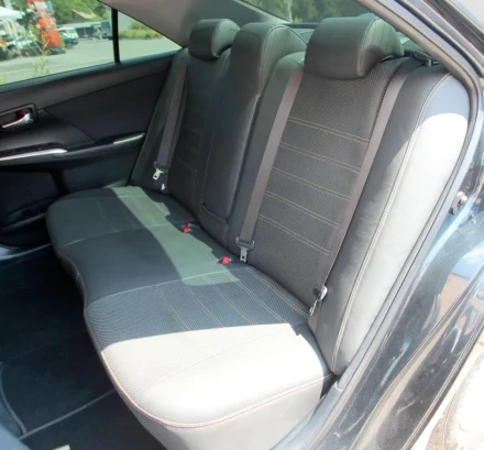 Чехлы на Suzuki SX4 из экокожи Eco Lazer