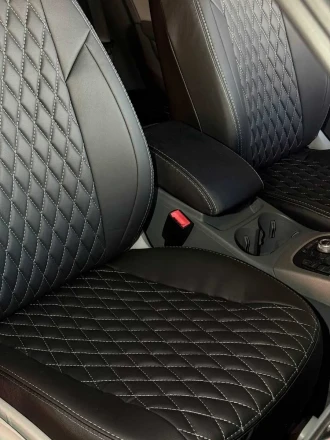 Чехлы на Audi Q5 8R (Ауди Ку5 1 пок.) из экокожи AM Rubin-G