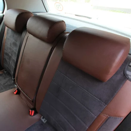 Чехлы на Volkswagen Golf VI (Фольксваген Гольф 6) из экокожи и антары ELA2020P коричневые