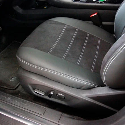 Чехлы на Ford Fusion USA (Форд Фюжн США) из экокожи и антары ELA2020P чорные