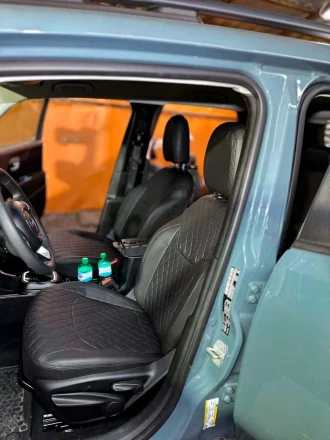 Чехлы на Jeep Renegade (Джип Ренегат) из экокожи Sport 3 з прострочкою ромб