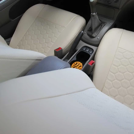 Чехлы на Chery Elara A21 (Чери Элара А21) из экокожи с перфорацией EP