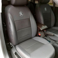 Авточехлы на Skoda Octavia A5 из черной экокожи