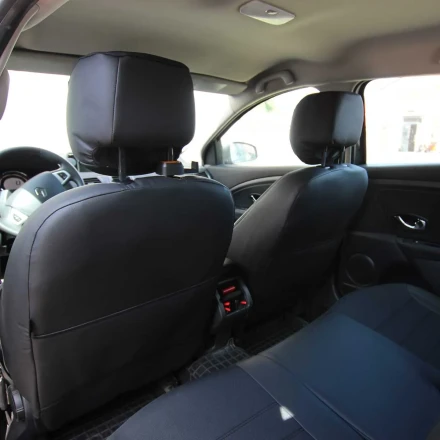 Чехлы на Renault Megane III Estate из экокожи и ткани Eco Classic 2020