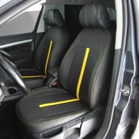 Чехлы на Skoda Octavia A5 (Шкода Октавия А5) из экокожи ES черные с желтой полосой Чехлы на Skoda Octavia A5 (Шкода Октавия А5) из экокожи ES черные с желтой полосой