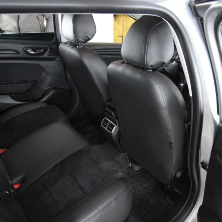 Чехлы на Renault Megane IV из экокожи и антары Antara