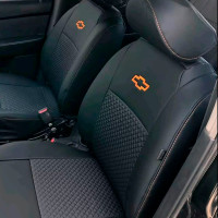 Чехлы на Шевроле Авео T250 (Chevrolet Aveo T250) из экокожи и автоткани с тиснением ромб Чехлы на Шевроле Авео T250 (Chevrolet Aveo T250) из экокожи и автоткани с тиснением ромб