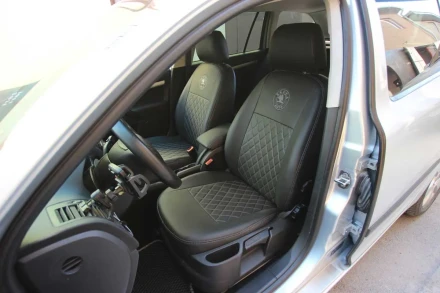 Чехлы на Skoda Octavia A5 из экокожи Eco Prestige