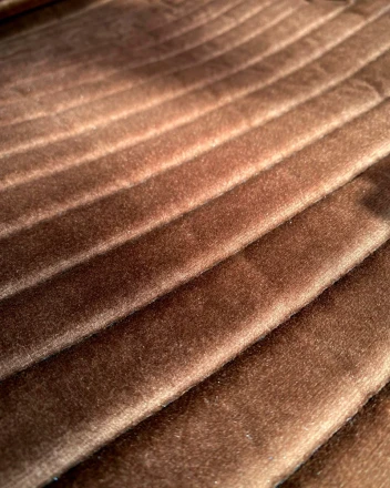 Накидки Алькантара на передние сиденья авто антискользящие коричневые