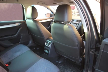 Чехлы на Skoda Octavia A7 из экокожи и антары Eco Lazer+Antara 2020 (R)