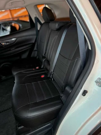 Чехлы на Nissan X-Trail T32 и Rogue (Ниссан Хтрейл Т32 и Рог) из экокожи Comfort Plus 3