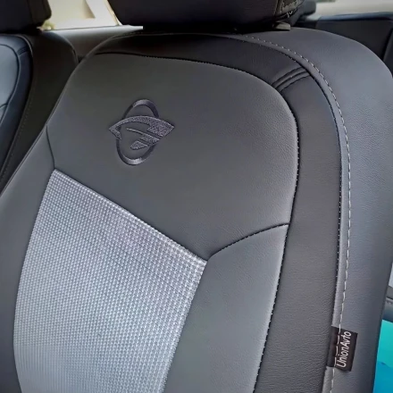 Чехлы на Ravon R4 из экокожи и гобелена