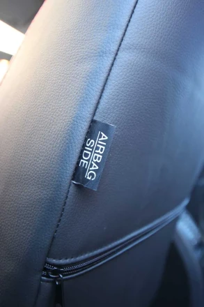 Чехлы на Skoda Octavia A5 из экокожи Eco Prestige красная нитка