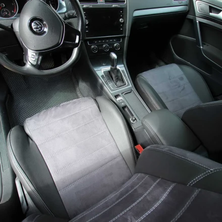 Чехлы на Volkswagen Golf VII и E-Golf (Фольксваген Гольф 7) из экокожи и антары ELA черно-графитовые